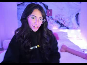 latina cam girl himexmarie image #2639170