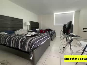 latina cam couple adwlive image #4089602
