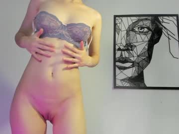 latina cam girl lucie_beltran image #2348353