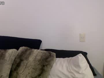 latina cam girl dronae image #3134385