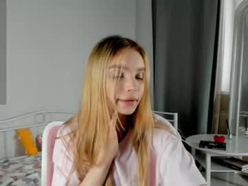 latina cam girl solsticea image #4709363