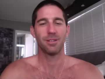 traviskenn latina cam