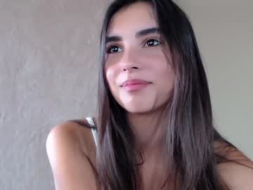 latina cam girl nika_la image #1633455