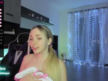 latina cam girl xxxhoneyxx image #2386814