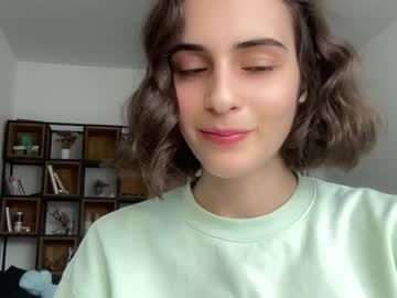 latina cam girl wonderland_stia image #3657410