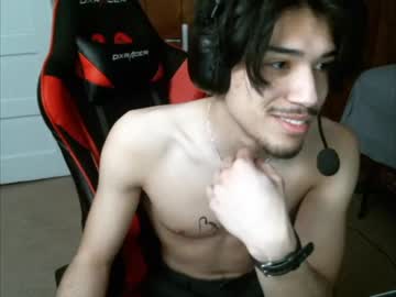 latina cam man thewombbroom image #790103