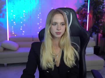latina cam couple kira0541 image #3475453