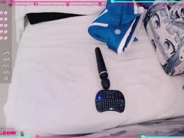 latina cam girl daddyslittlegirl01 image #791791