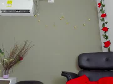 latina cam girl roberta_lipa image #2356946