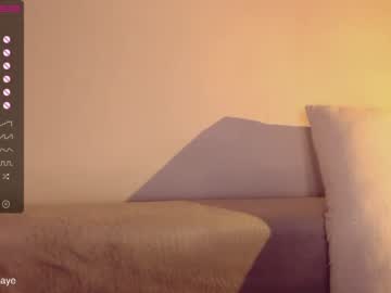 latina cam girl maye_maye image #42530