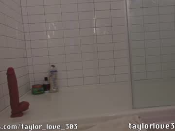 latina cam girl taylor_love_303 image #2512324