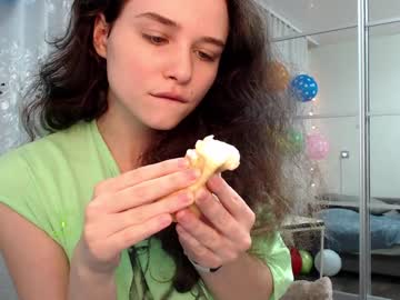 latina cam girl demurelixir image #80359