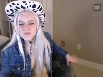 latina cam girl umami__tsunami image #540255