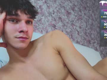latina cam man james_friends image #4337493