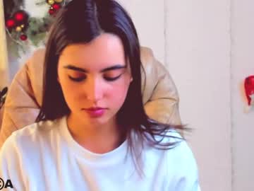 latina cam girl nika_la image #571920