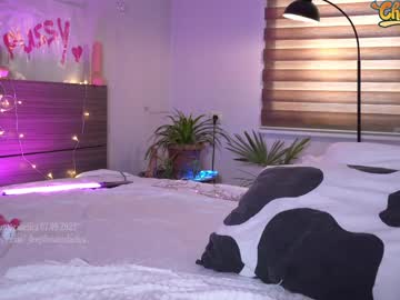 latina cam girl _deepthroatgalactica image #3455914