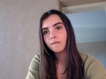 latina cam girl nika_la image #1131075