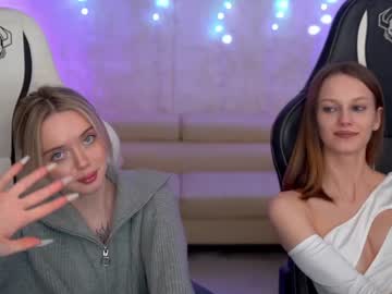 latina cam couple kira0541 image #4018603