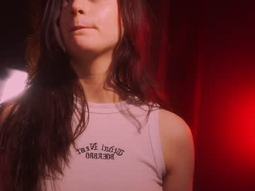 latina cam girl lorienn image #4291419