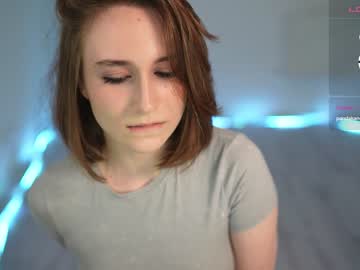 latina cam girl monimauve_ image #3486067