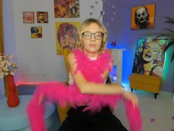 latina cam girl xoanetta image #175140