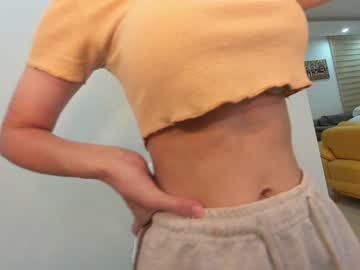latina cam girl ehotlovea image #1940776