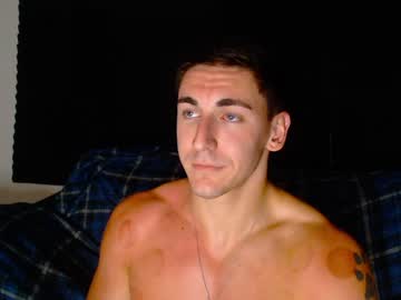 latina cam man zach_rhyder image #1149372