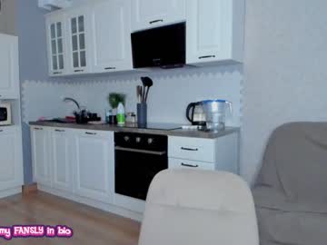 latina cam girl mary__marlow image #1887016