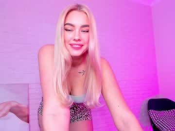 latina cam girl 8a8y_nura image #962677