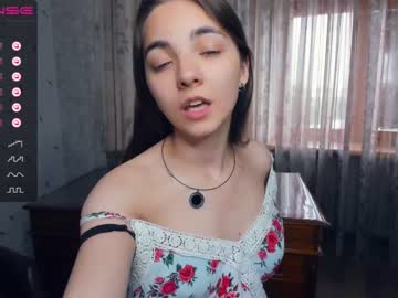 latina cam girl shy_media image #3027010