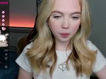 latina cam girl small_blondee image #2465440
