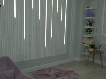 latina cam girl mia_devill image #1504795