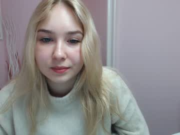 latina cam girl lila_page image #781406