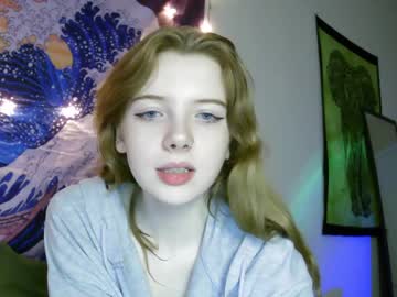 latina cam girl lillygoodgirl image #3100782