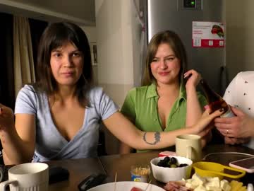 latina cam couple apricot_cherry image #1931103