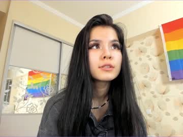 latina cam girl akino_17 image #308670