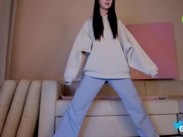 latina cam girl hollyextra image #3577351