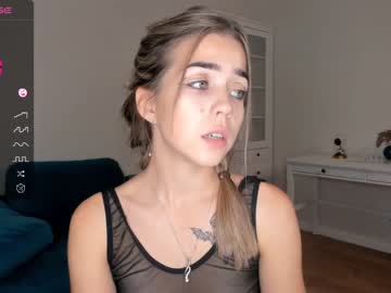 lipsi_yapp latina cam