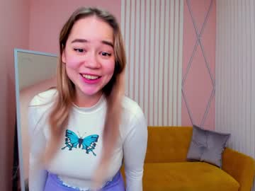 latina cam girl kristycoy image #2156850