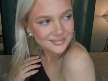 latina cam girl sarahphylliss image #1663905