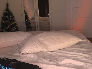 latina cam girl succuba_ image #586229