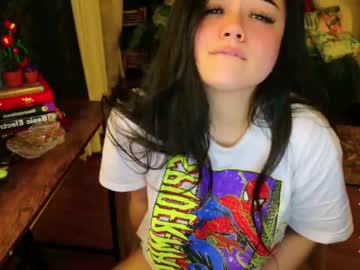 latina cam girl annatigarr image #4522560
