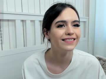 latina cam girl connieambes image #3614398