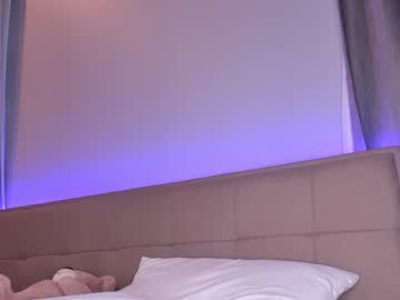 latina cam girl lil_mayaa image #2473114