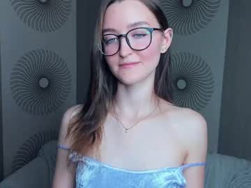 latina cam girl summer_rrain image #3445816