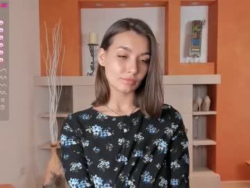 briggya_cut latina cam