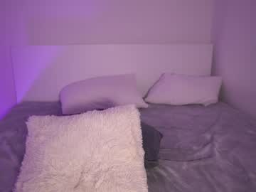 latina cam girl aria_diaz image #4308102