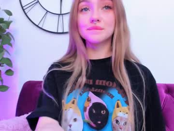 latina cam girl elizabeth__gray image #2421511