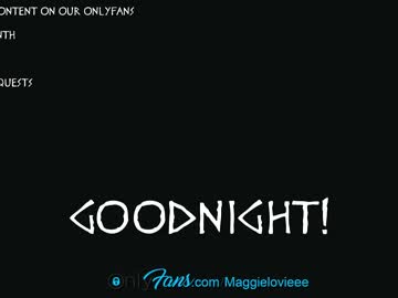 latina cam girl maggielovieee image #1072065