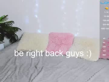latina cam girl emmika_ image #160462